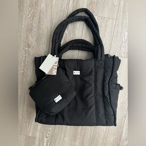 Wilo Quilted Puffer Tote Bag in Black